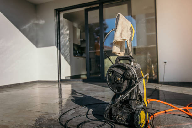 Animal Enclosure Cleaning in Norman, OK
